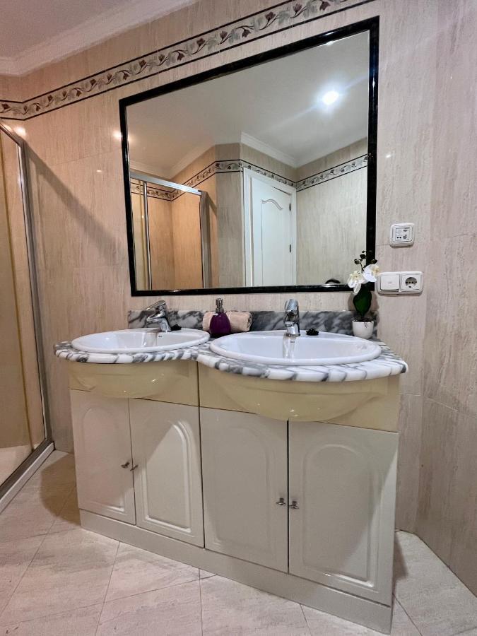 Gatu Premium Villa Turquesa Playa Y Parking Кадис Екстериор снимка