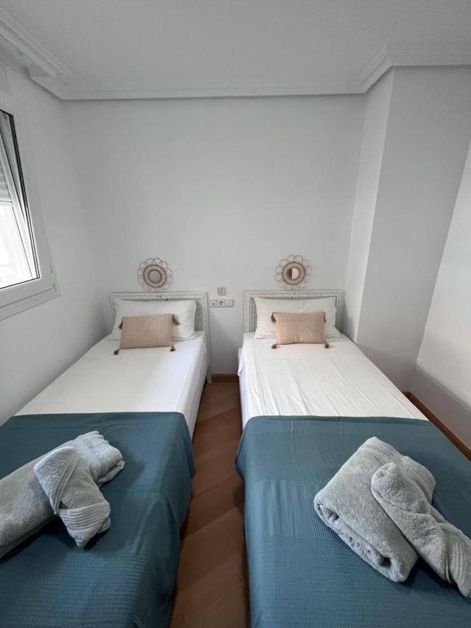 Gatu Premium Villa Turquesa Playa Y Parking Кадис Екстериор снимка